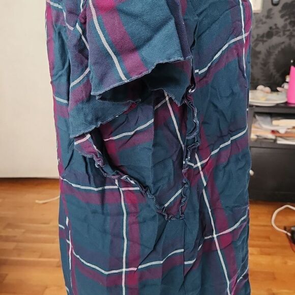 Massini Plaid Blouse  - Picture 5 of 8